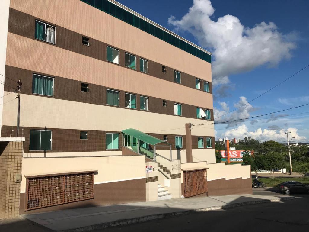 Ed. Odilon Vieira Ap.205 Apartamento Vitória da Conquista